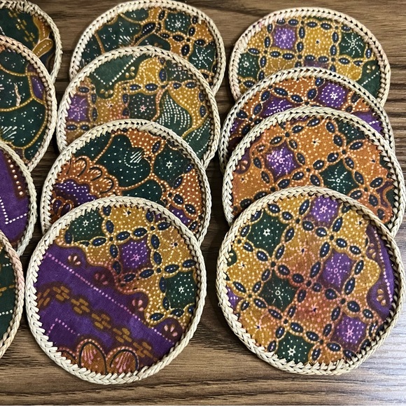 Cloth & Rattan Coaster Set - Picture 3 of 9